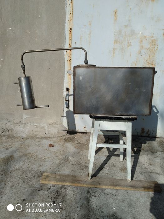 Дистилятор із нержавіючої сталі