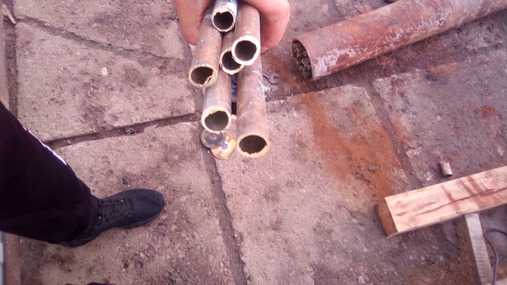 Продам трубки латунові є 100шт