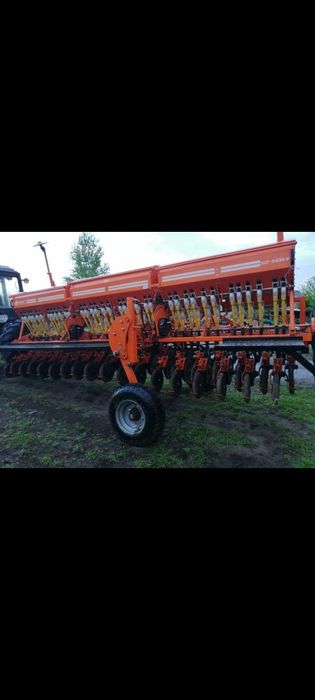 Зернова сівалка Favorit SZF 5400 V (5.4м). Возможен обмен на камаз