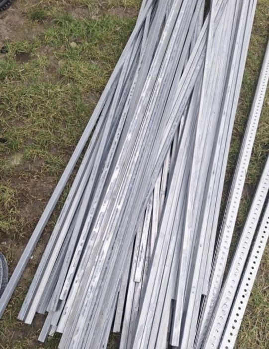 Profil kwadratowy ocynkowany 25×25 mm 2,7 metra grubość 2mm