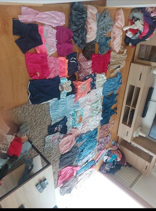 Zestaw ubranek 110 około 50 sztuk