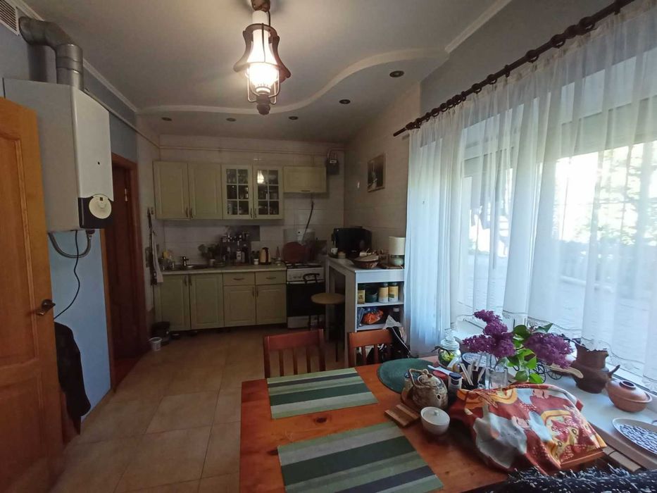 (13) Продам капітальний будинок в Сухому Лимані