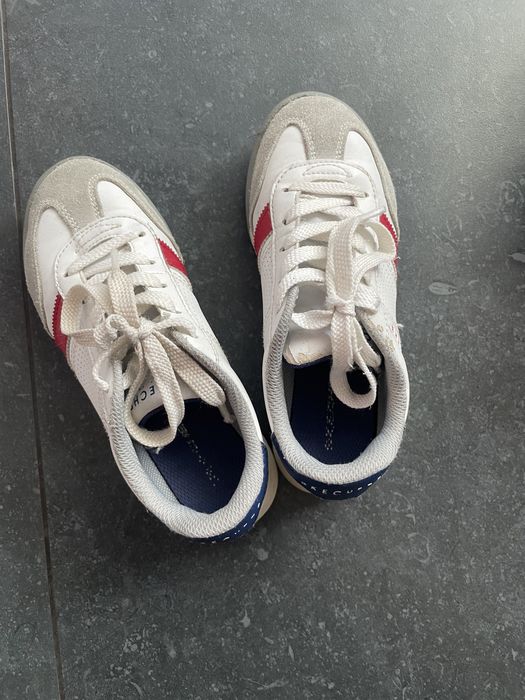 Ténis unissexo como novos tamanho 32