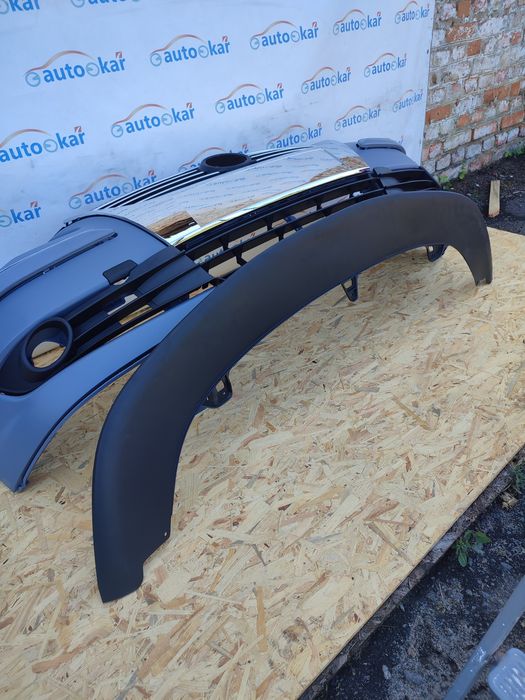 Бампер Volkswagen Touran 07-10р. Ресталінг