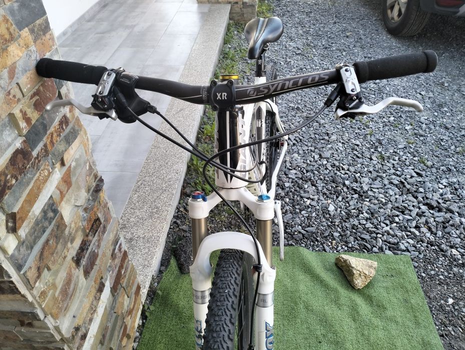 Bicicleta BTT Giant