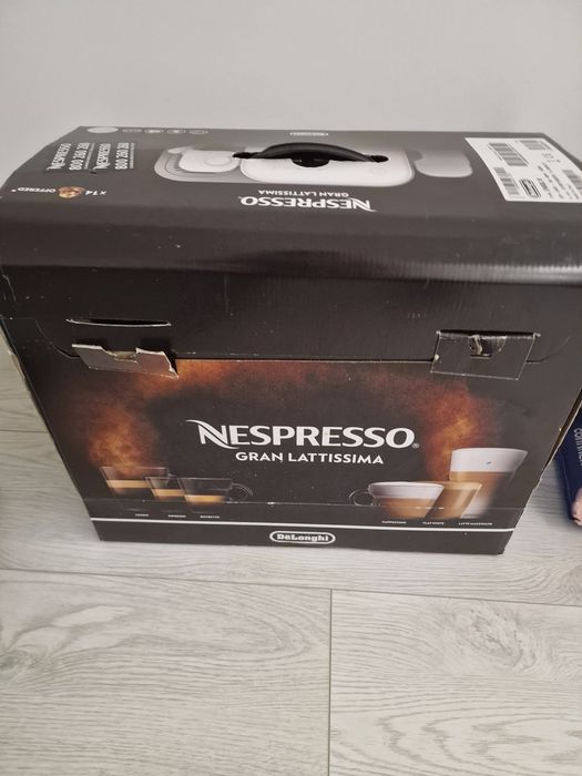 Máquina de Café Nespresso Gran Latissima como nova