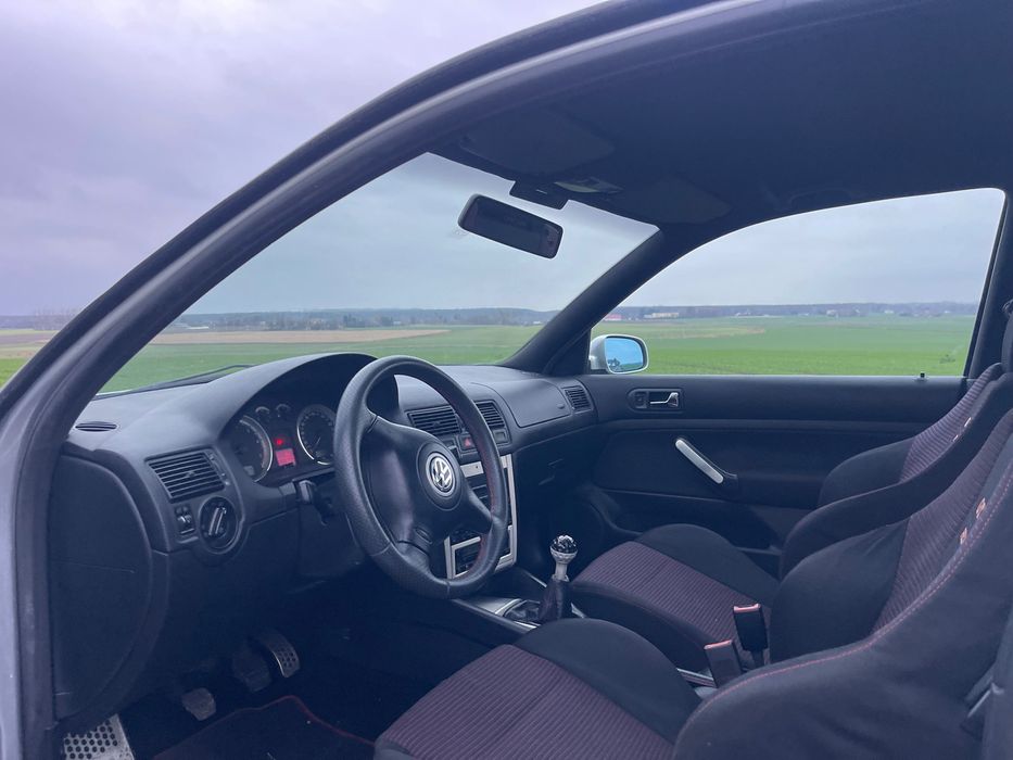 Volkswagen Golf 4 GTI 25Jahre 1.8T 180km