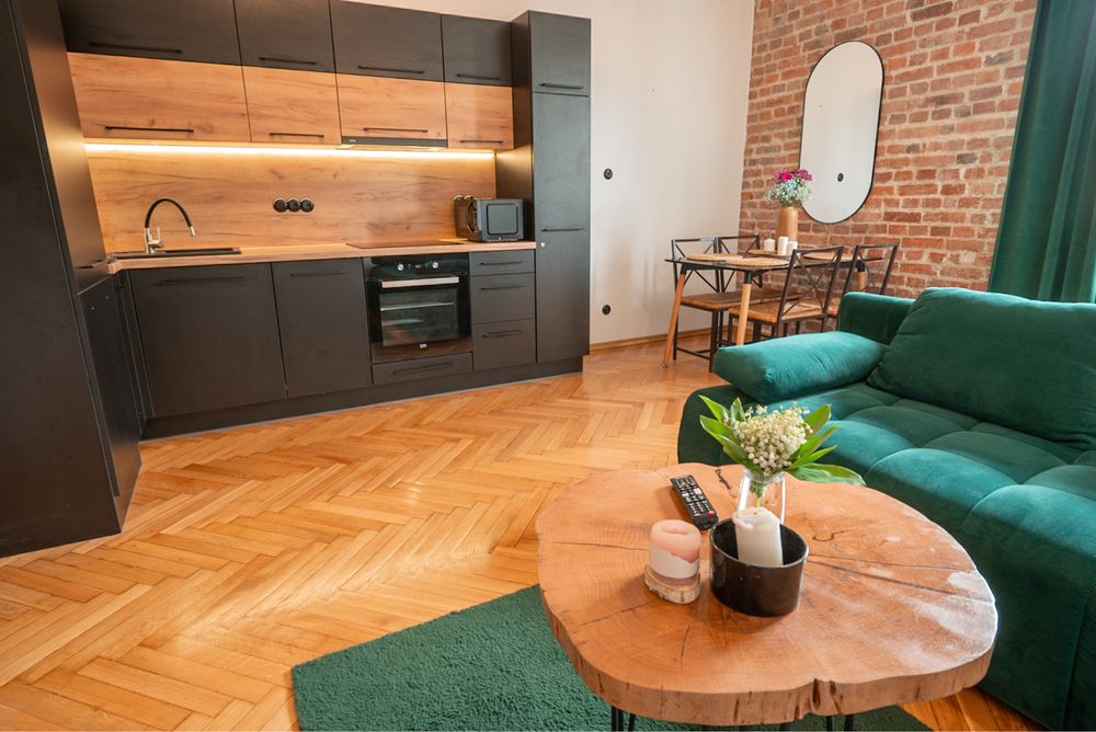 Rynek -apartament z widokiem 35 m/ 3 pietro