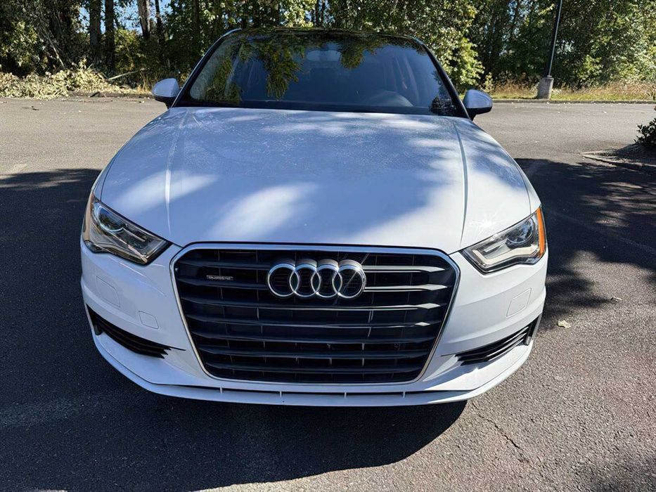 Audi A3 quattro Premium      2015