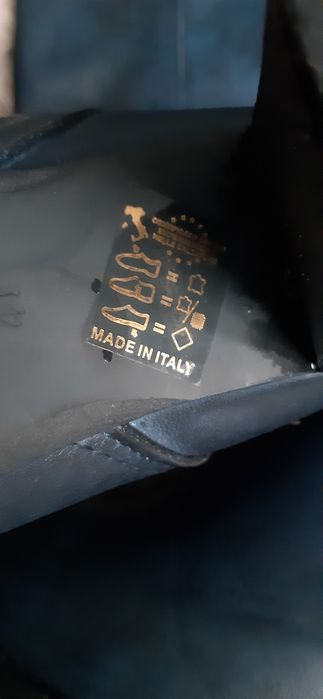 Włoskie skórzane wysokie kozaki 41. Obcas