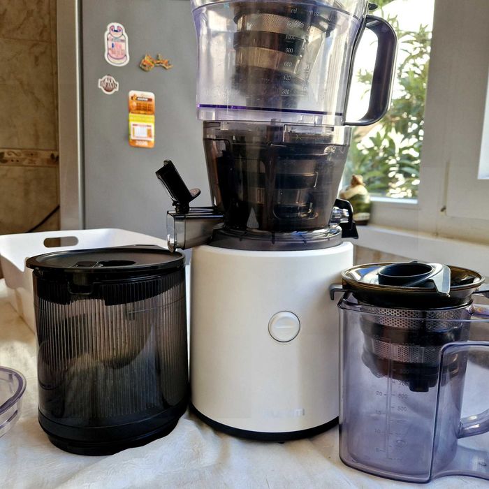 Hurom H320N Slow Juicer 599 eur novo