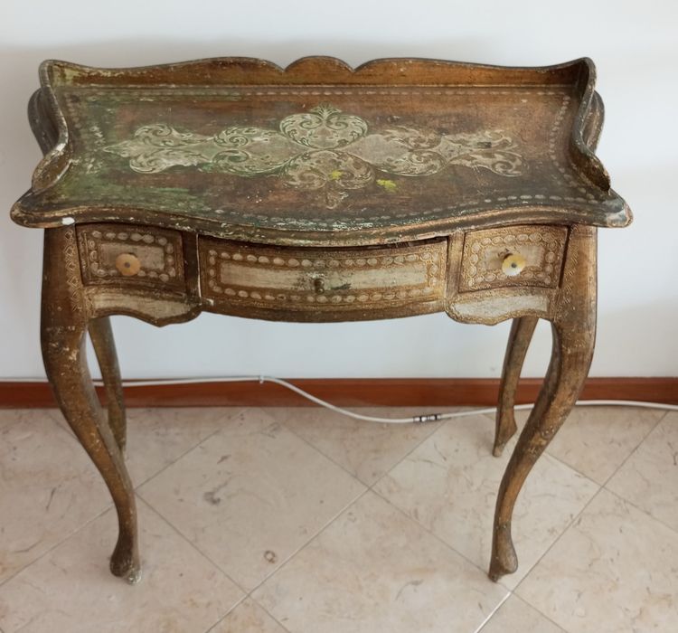 Consola tipo Luis XIV