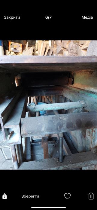 Деревообробний станок.