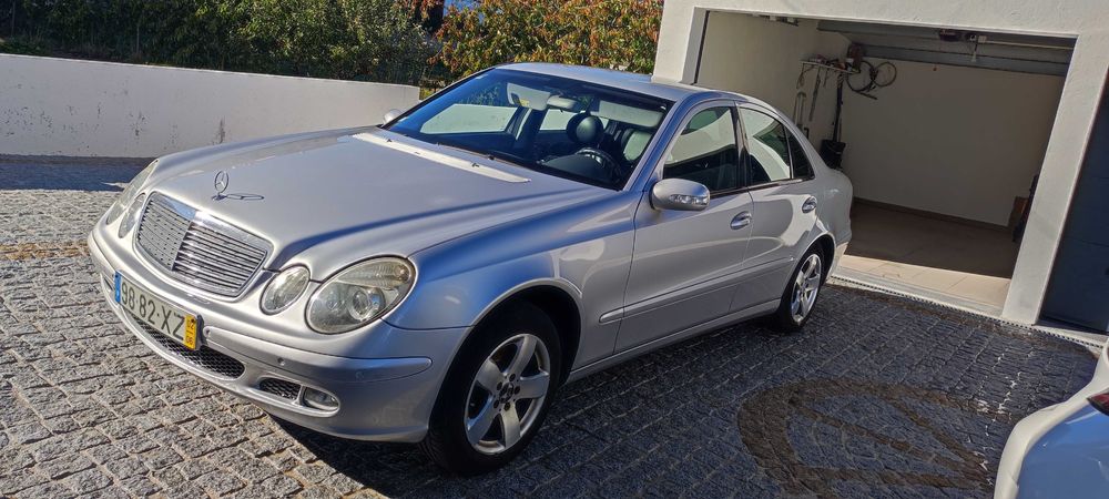 Mercedes-Benz E 220