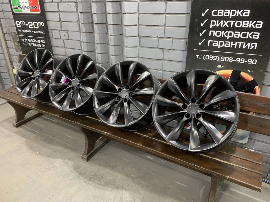 99 Оригинальные литые диски Tesla Model S  5/120 R21 et40