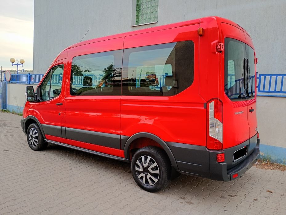 Ford transit L2H2 klima 9 osób osobowy