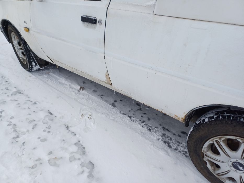 Заз таврия, на полном ходу газ/бензин пикап