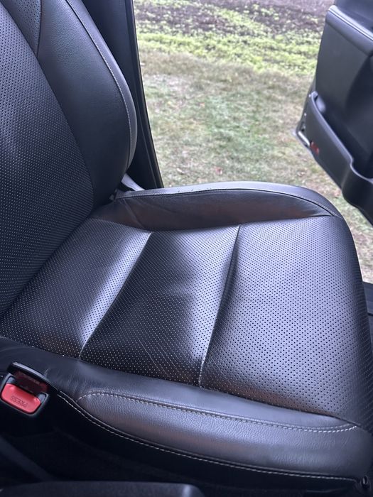 Toyota Hilux 2021 року, комлектації Legend