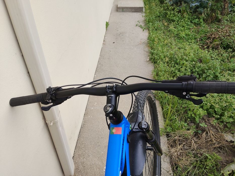 Bicicleta cannondale trail