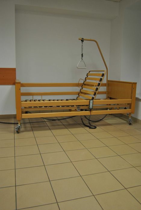 Łóżko rehabilitacyjne WYPOŻYCZALNIA WYNAJEM Śrem