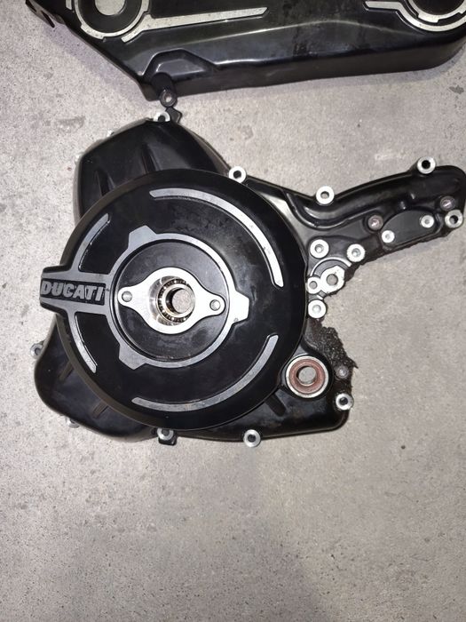 Tampas de motor/distribuição Ducati Scrambler