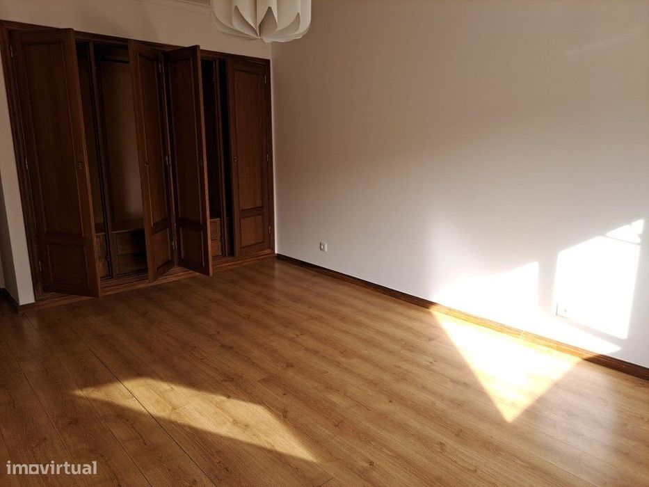 Apartamento T2 Malveira - centro