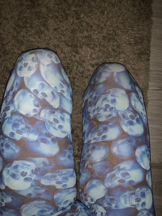 Продаю лосины с черепами