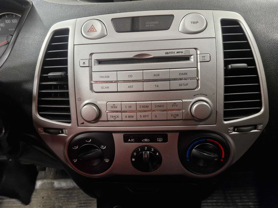 Hyundai I20 5-drzwi 1.2 benzyna klima 2010  - okazja