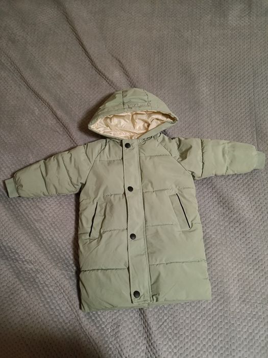 Куртка на дівчинку 3-4роки
