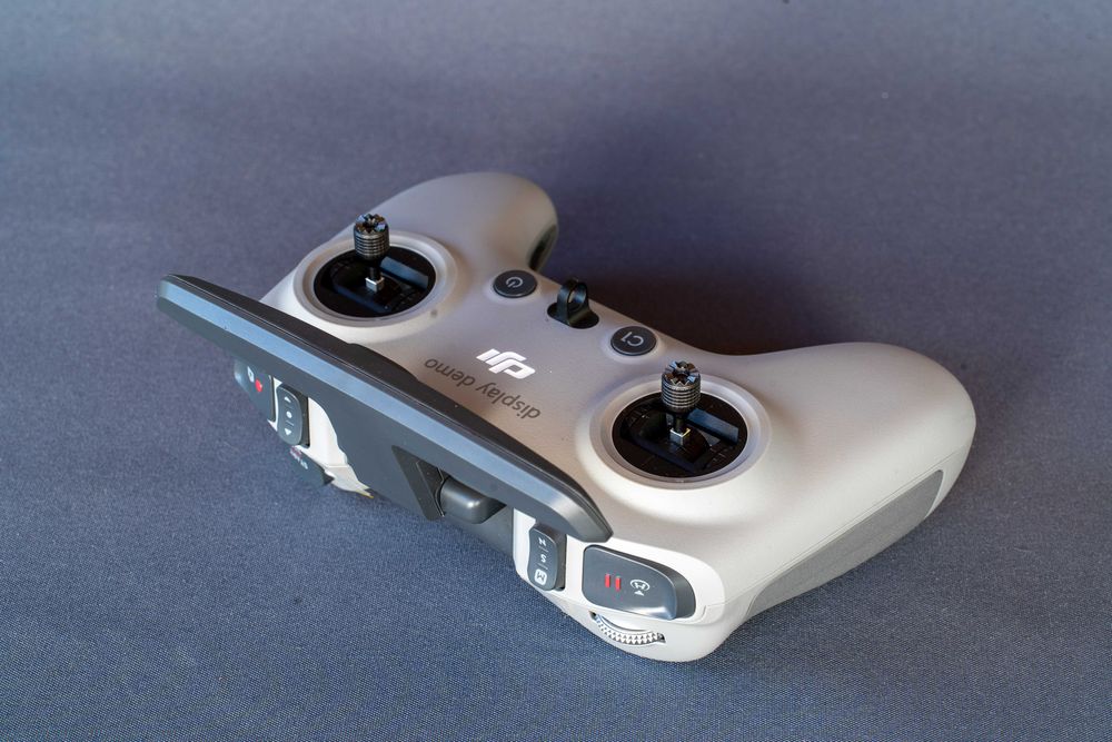 DJI FPV Remote Controller 2