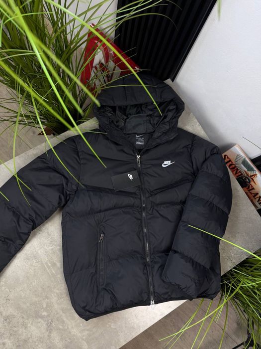 Куртка Nike Storm Fit
