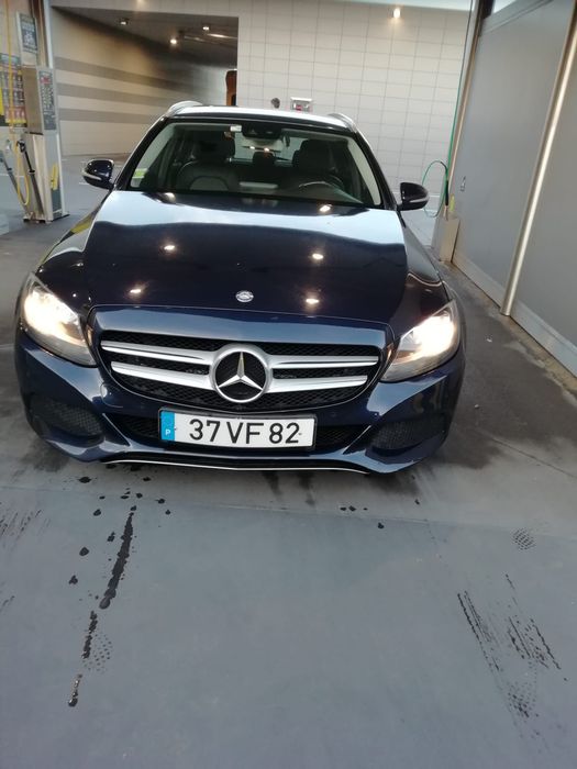 Mercedes Benz C220