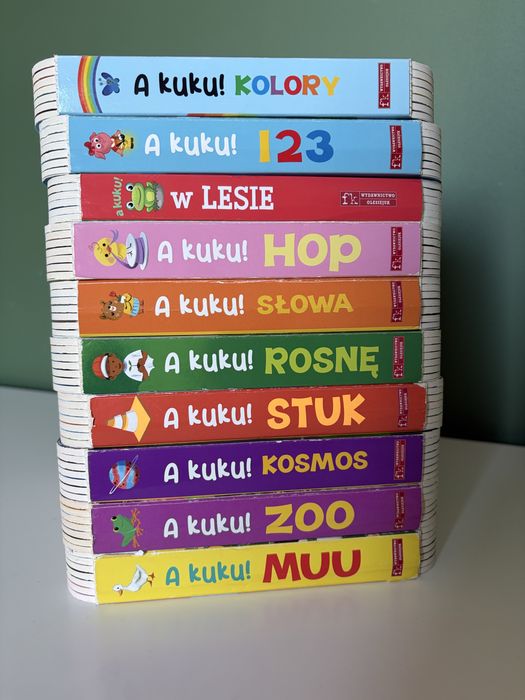 Seria 10 ksiazek AKUKU