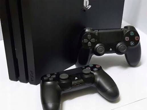 Konsola ps4 pro