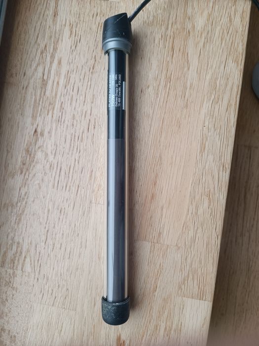 Grzałka to akwarium Aquael Platinium Heater 150W