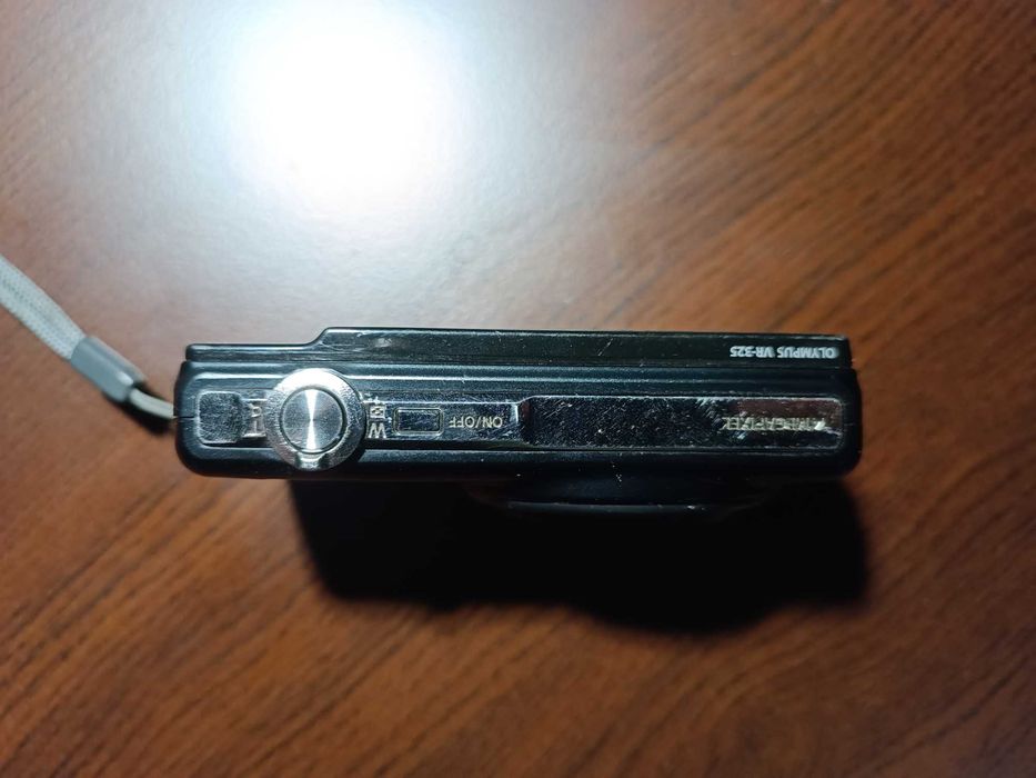 Цифровий фотоапарат Olympus VR-325