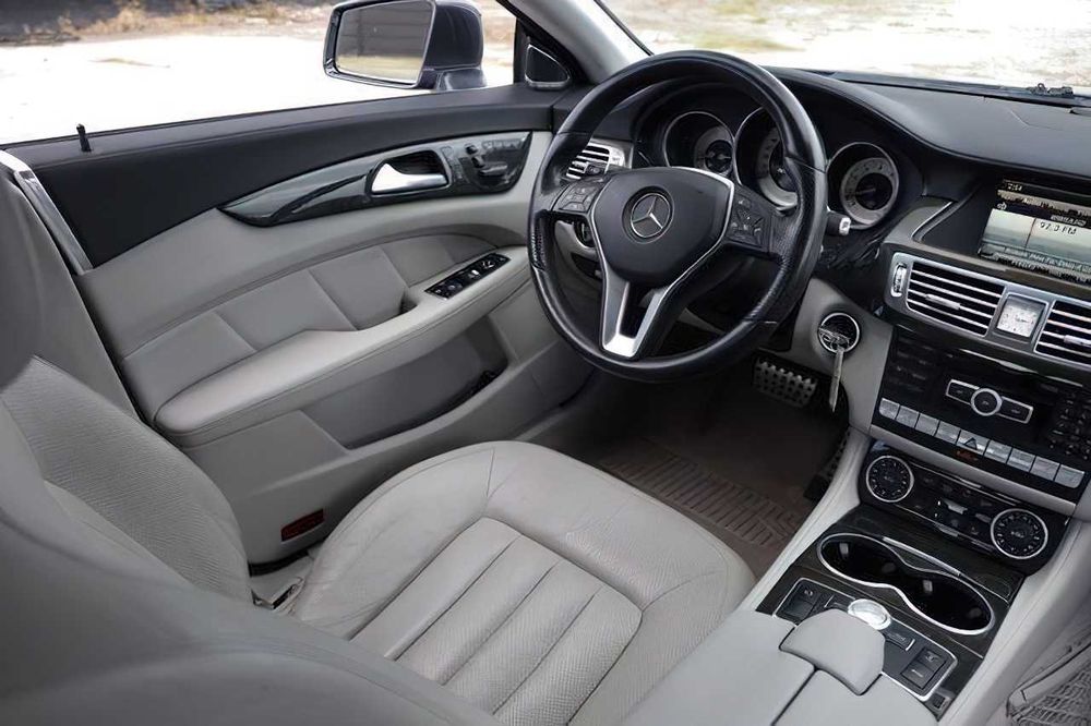 Mercedes-Benz CLS 550      2014