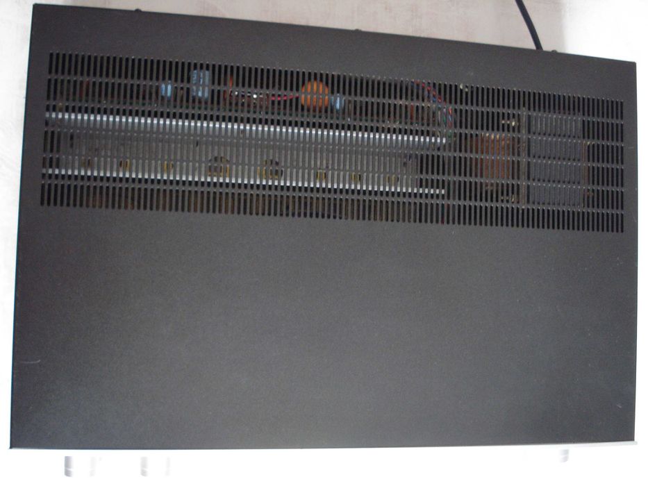 Підсилювач "Luxman" L-3, L-215