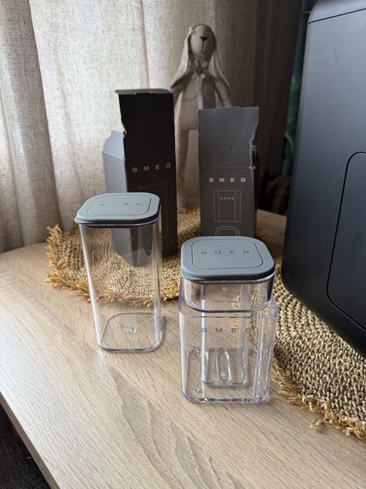 Кофемашина зерновая smeg