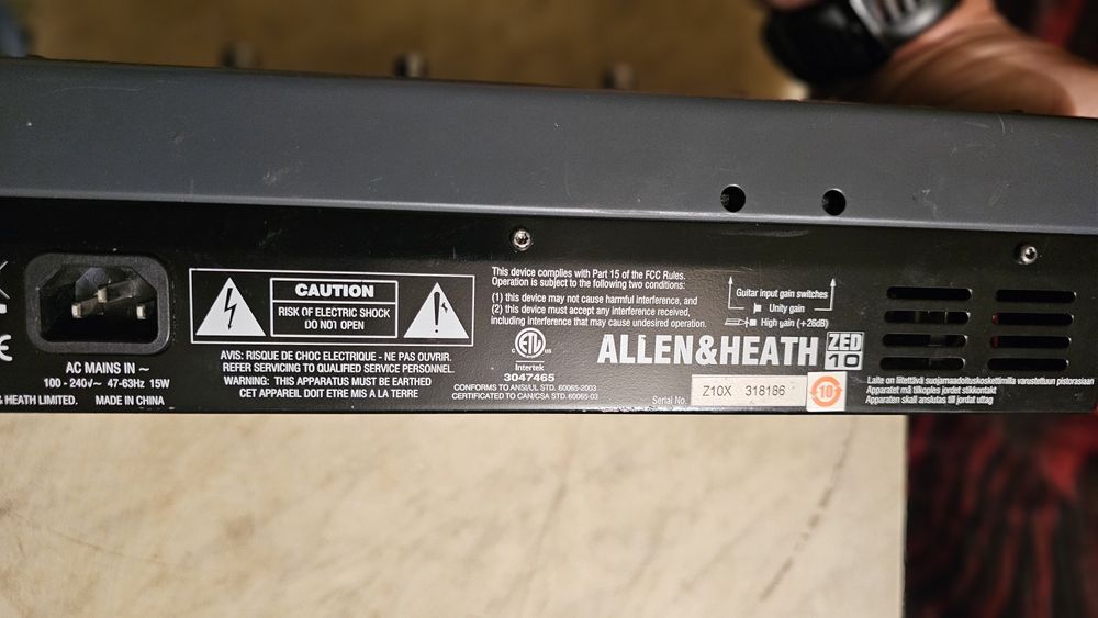 Mixer analogowy allen & heath zed10