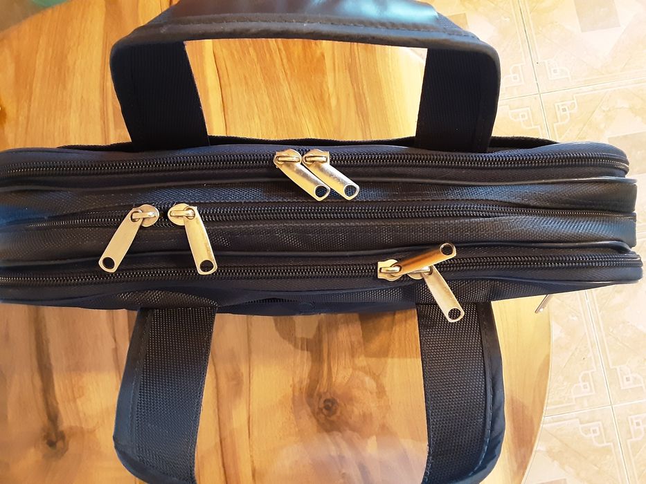 Портфель чоловічий діловий