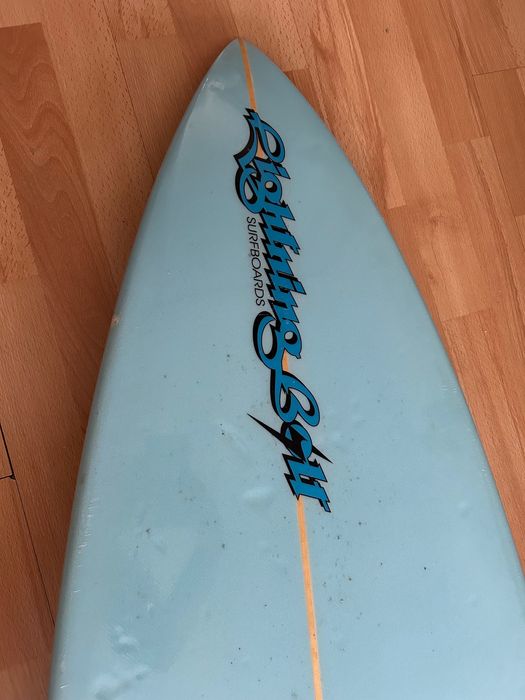 Prancha de surf usada duas vezes