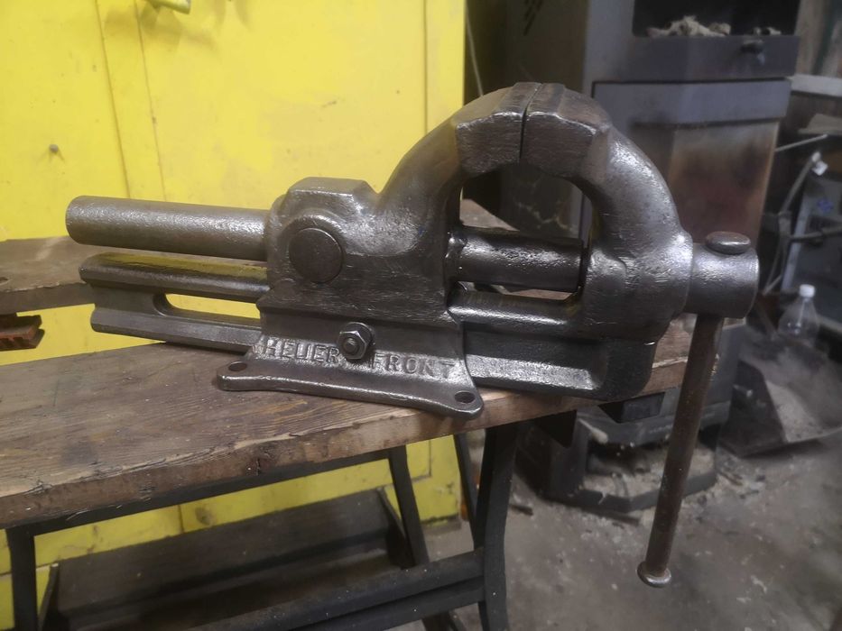 Imadło Ślusarskie HEUER Front 100mm / 9kg