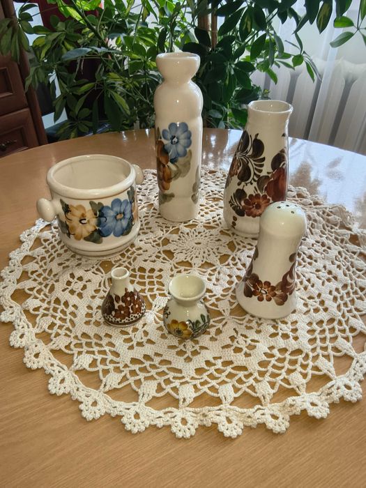 Włocławek Koło ceramika fajans - zestaw 28 elementów