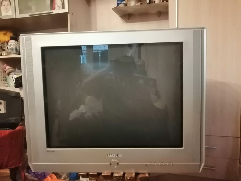 Телевизор       samung