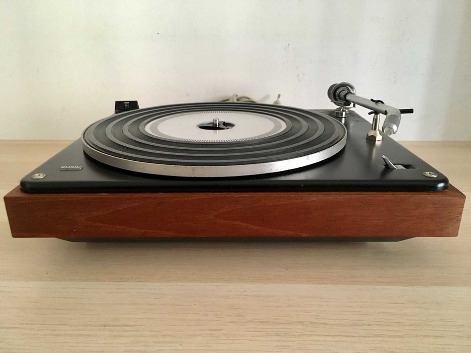 Bang & Olufsen Beogram 1001 - gira-discos