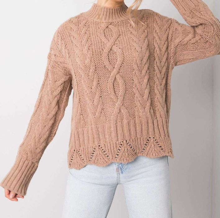 Beżowy sweter z warkoczami, wykończenie ażurowe, one size, nowy