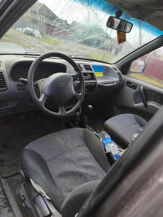 Нісан терано 2 на повному ходу