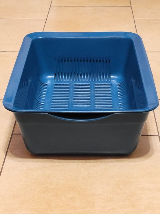 Продається лоток-туалет для кота, чи собаки