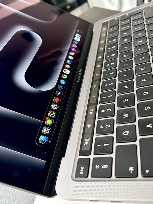 MacBook Pro M2 !